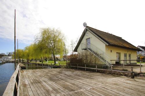 Krakow am See Appartement | Ferienwohnung am Krakower See, Krakow am See