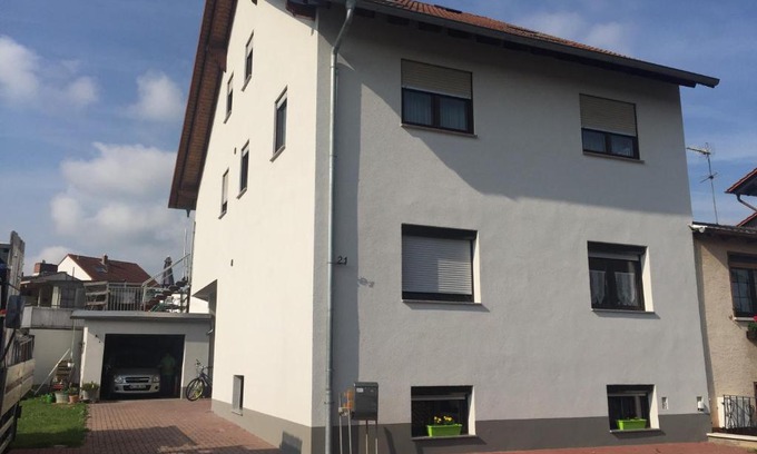 Westhofen Appartement | Ferienwohnung Am Neuberg