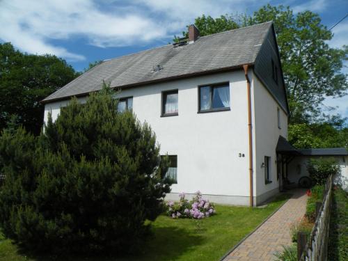 Oberschona Maison | Ferienwohnung am Rittergut