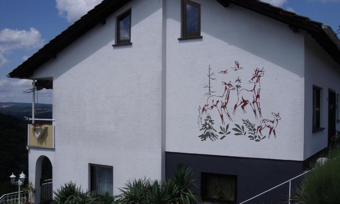 Brohl-Lutzing Appartement | Ferienwohnung Am Waldrand