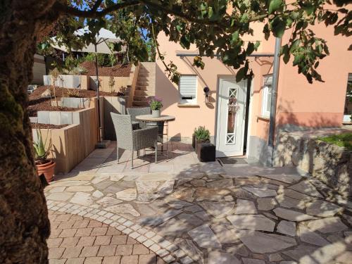 Rinnthal Appartement | Ferienwohnung An der Korkeiche