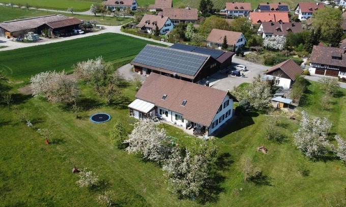 Andelfingen District Appartement | Ferienwohnung/app. für 6 Gäste mit 75m² in Berg am Irchel