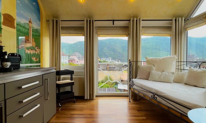 Bad Salzig Appartement | Ferienwohnung/app. für 3 Gäste mit 31m² in Boppard