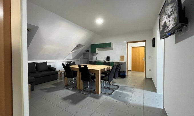Sankt Polten Appartement | Ferienwohnung/app. für 8 Gäste mit 88m² in St. Pölten