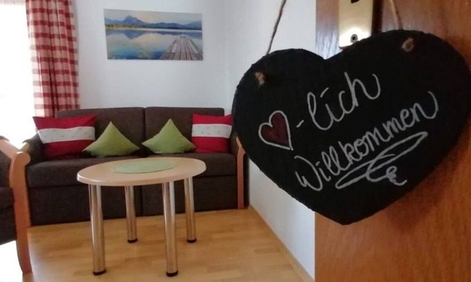 Schraden Appartement | Ferienwohnung/app. für 4 Gäste mit 56m² in Hopferau