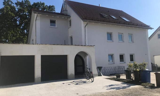 Dasing Appartement | Ferienwohnung Asum
