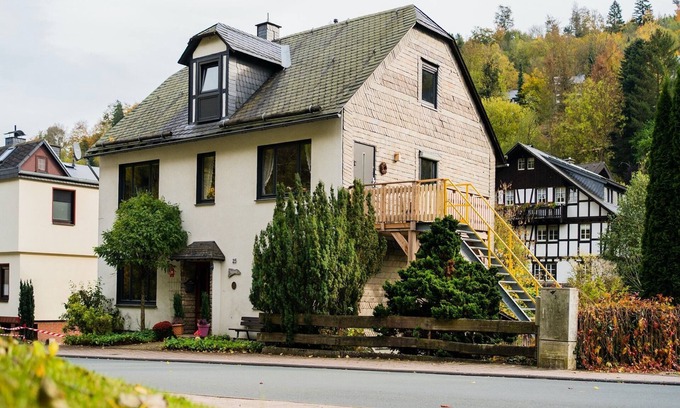 Schwalefeld Appartement | Appartement à Willingen avec jardin