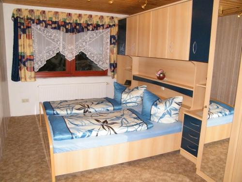 Jonsdorf Appartement | Ferienwohnung Bibas