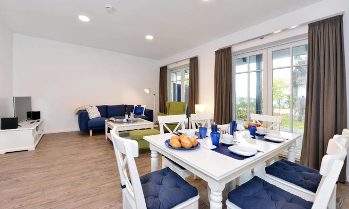 Ralswiek Appartement | Ferienwohnung Blaues Haus App 2 in Ralswiek