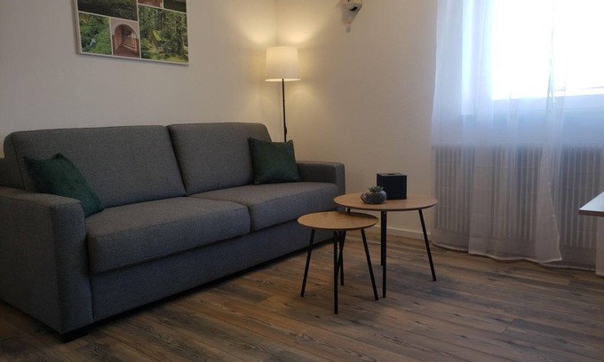 Herzogsweiler Lit Et Petit-Déjeuner | Ferienwohnung "buche" - Barrierefrei - Alter Hirsch