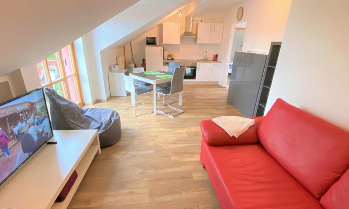 Hillstett Appartement | Ferienwohnung Denise