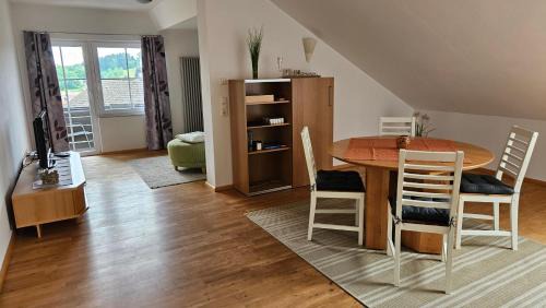 Roehrnbach Appartement | Ferienwohnung Erni
