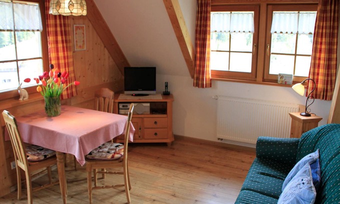 Hinterzarten Appartement | Ferienwohnung Feldberg, 50qm, 1 Schlafzimmer, max. 3 Personen