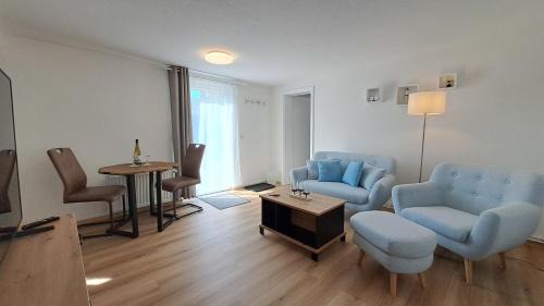 Altenkirchen Appartement | Ferienwohnung Gartenblick