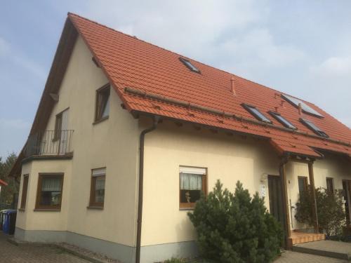 Herbsleben Appartement | Ferienwohnung Gelhausen