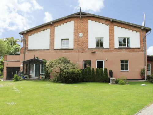 Hinter Bollhagen Appartement | Ferienwohnung Gerda in Ostseenähe