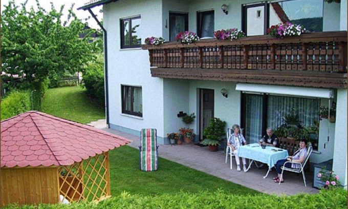 Hofstetten Appartement | Ferienwohnung Grob