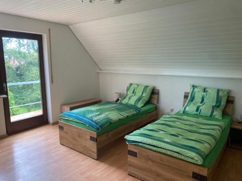 Untermunkheim Appartement | Ferienwohnung Hagweg