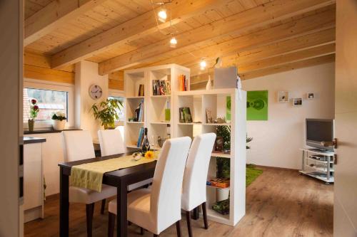 Untrasried Appartement | Ferienwohnung Hanne