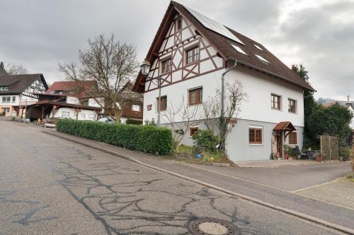 Sasbachwalden Appartement | Ferienwohnung Heike Schreiber