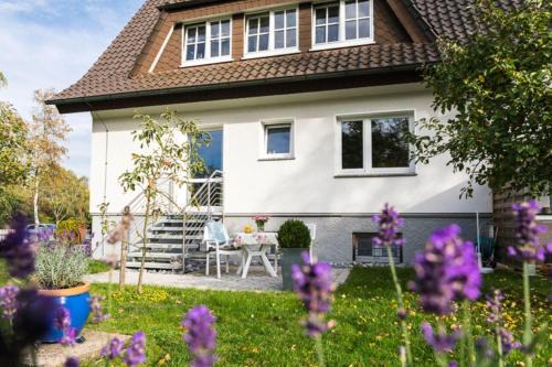 Detmold Appartement | Ferienwohnung Hellberg