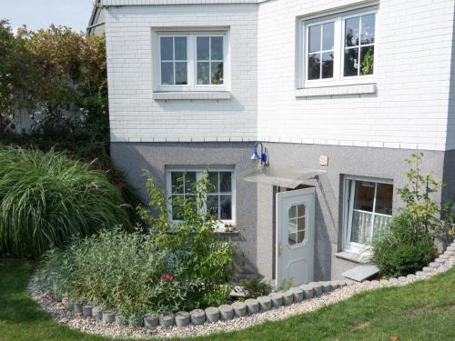 Bad Doberan Appartement | Ferienwohnung Holunderweg