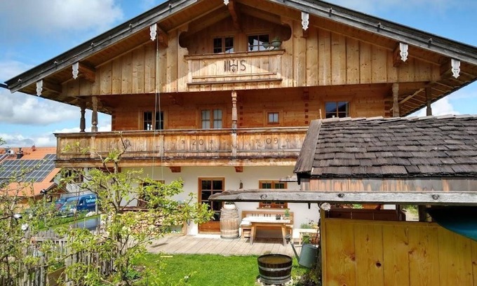 Wurmansau Appartement | Ferienwohnung Holzzeit - Ferienwohnung