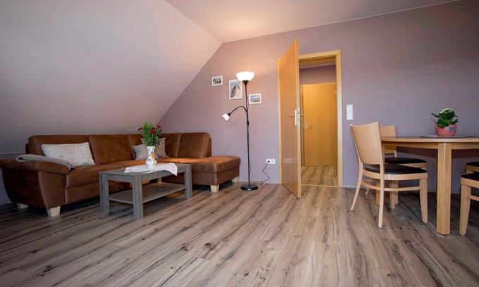 Scheid Appartement | Ferienwohnung Humboldt - Ferienwohnungen Ankerplatz