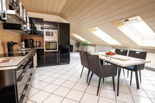 Osburg Appartement | Ferienwohnung Krist