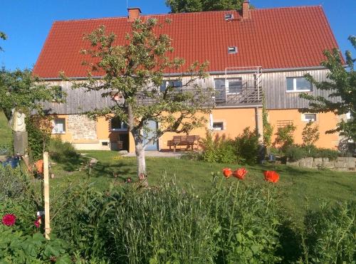 Schoenfeld-Weissig Appartement | Ferienwohnung Kunsthof Borsberg - nicht für Monteure und Handwerker geeignet