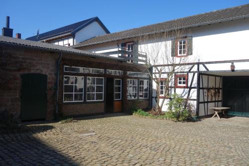Hergarten Appartement | Ferienwohnung Laumen
