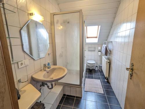 Eschbach Appartement | Ferienwohnung Madenburgblick