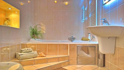 Mucheln Appartement | Ferienwohnung Markt 7
