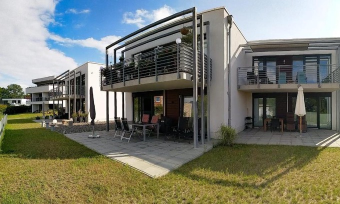Altefaehr Appartement | Ferienwohnung MeerBlick OG