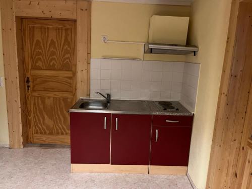 Rakow Appartement | Ferienwohnung mit Garten und Ostseenähe OVS 111