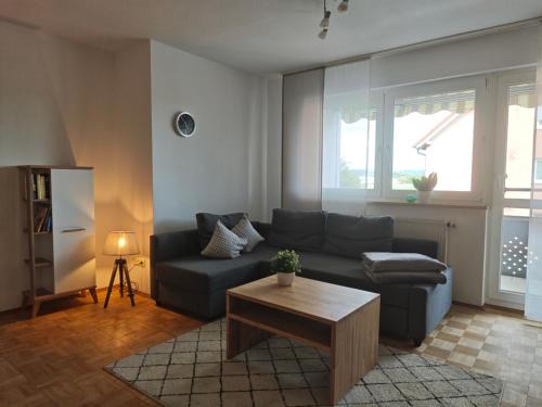 Hirschaid Appartement | Ferienwohnung mit Kanalblick