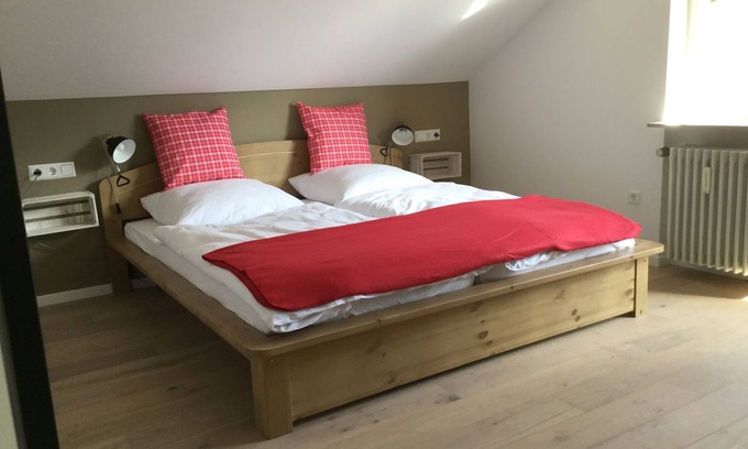 Munstertal Appartement | Ferienwohnung Muureecke, 55qm mit 1 Schlafraum und Terrasse/Balkon für max. 4 Personen