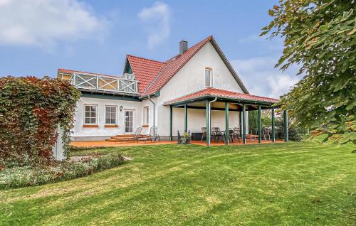 Neuendorf Appartement | Ferienwohnung Neuendorf