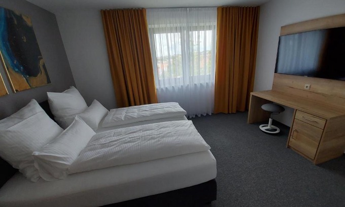 Pirmasens Appartement | Ferienwohnung Nikolena