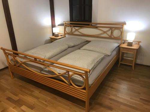 Leppersdorf Appartement | Ferienwohnung PENZLIN im Rittergut Leppersdorf bei Dresden