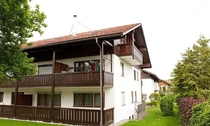 Nesselwang Appartement | Ferienwohnung Promenadenweg Nesselwang - Komfortable Ferienwohnung für 3 Personen