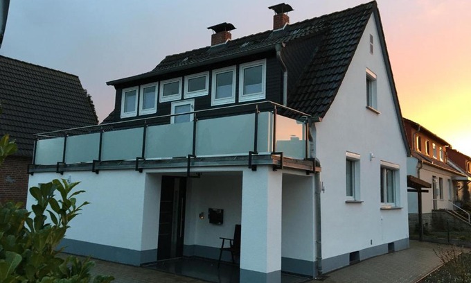 Rinteln Appartement | Ferienwohnung Rinteln - 4 Sterne - Im Kleinen Löök - 55 qm - 2 x TV - Terrasse - max 2 Erw und 1 Kind - Barrierearm TOP