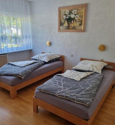 Wutoeschingen Appartement | Ferienwohnung Schamne