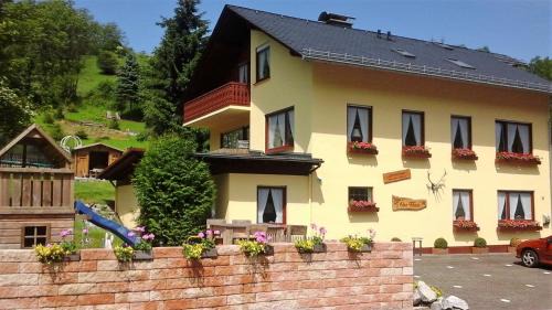Schwalefeld Appartement | Ferienwohnung Sonnentraum - Appartement 5 Willingen