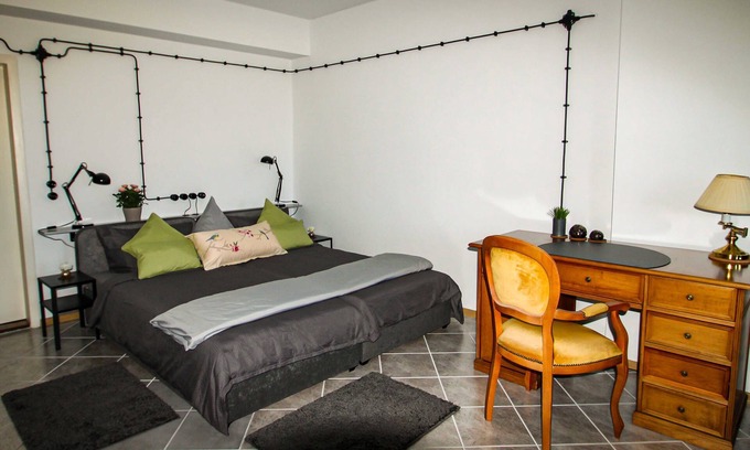 Kramerhof Appartement | Ferienwohnung Spatzennest - Ferienwohnungen Vogelsang