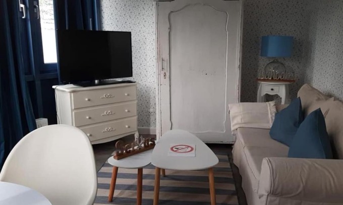 Hamburg-Barmbek Appartement | Ferienwohnung Stubenglück 54, zentrale Lage im schönen Sasel