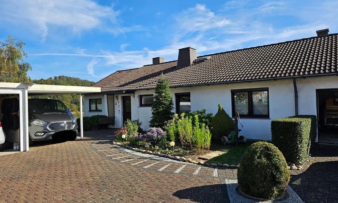 Ahnatal Appartement | Ferienwohnung Talblick