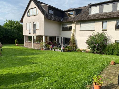 Amelunxen Appartement | Ferienwohnung Taubenschlag