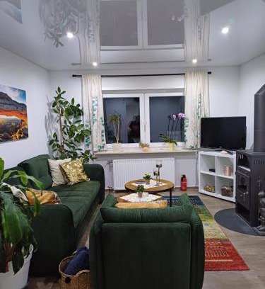 Hinterweidenthal Appartement | Ferienwohnung Unterm Rappenfels
