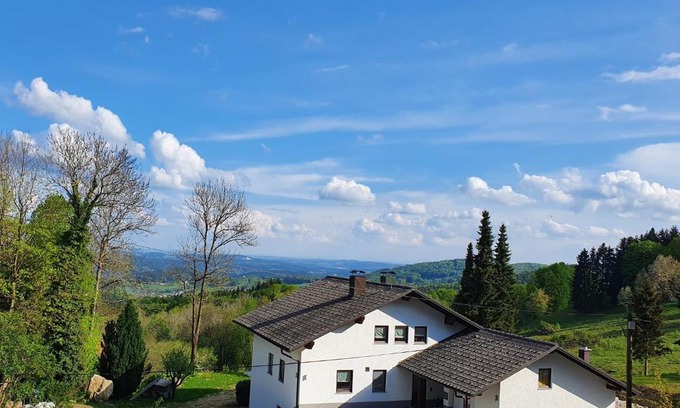 Zenting Appartement | Ferienwohnung Urlaub mit Aussicht